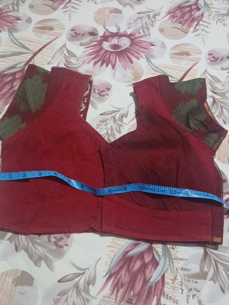 Maroon Saree With Stiched Blouse