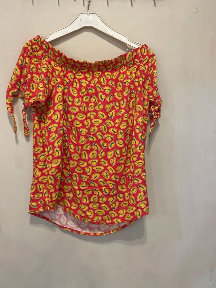 All Tops 225 Minimum 2 Pieces Bright Top