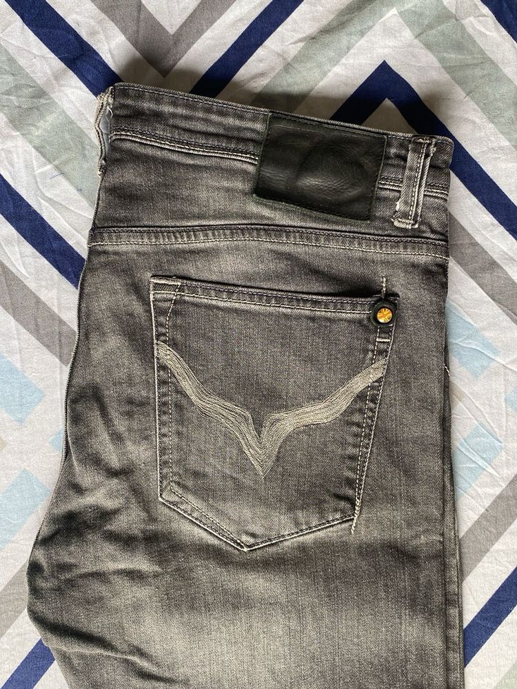 Gray Wash Jeans - Pepe London