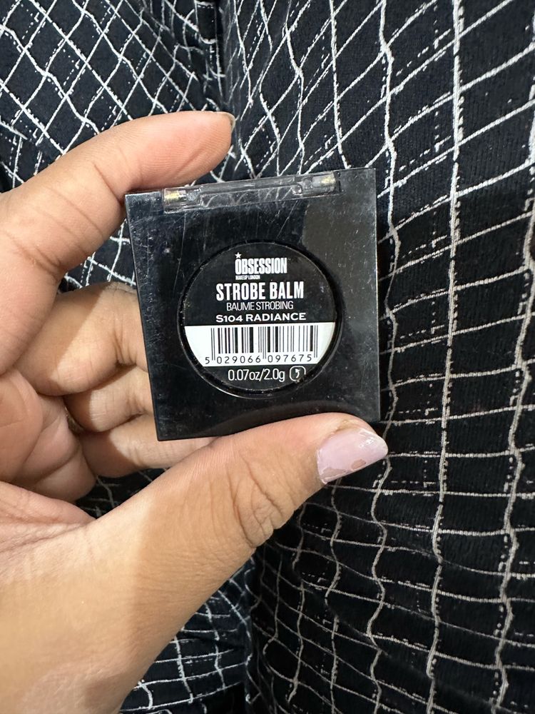 Strobe Highlighter Cream