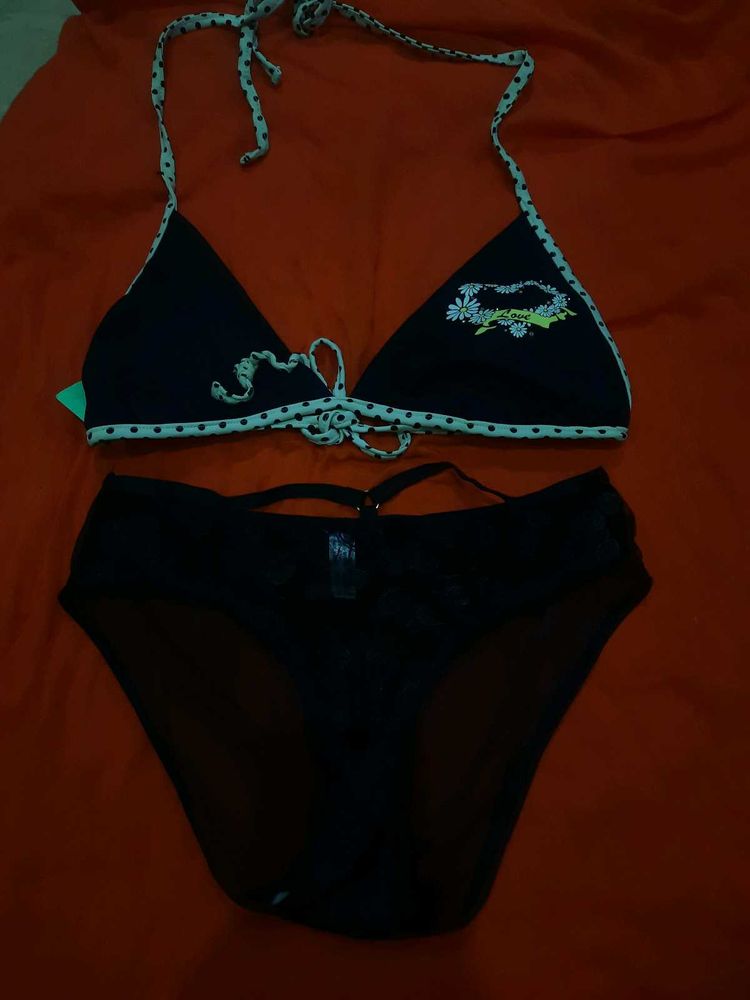 Black Bikini 👙 Set