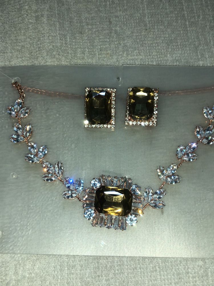 Necklace Set