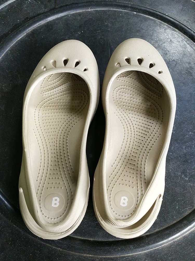 Crocs -Women Kadee Ballerina