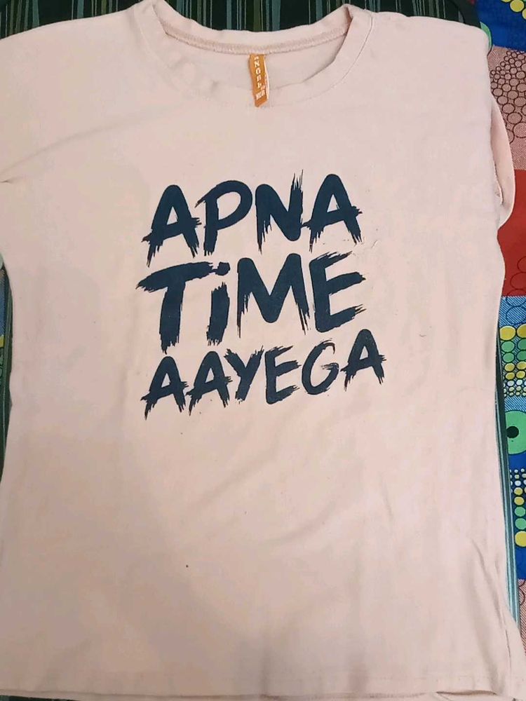 BUY THIS TOP AND GET ONE FREEBIE T SHIRT FOR FREE