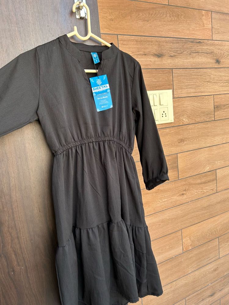 Elegant Black Tiered Dress