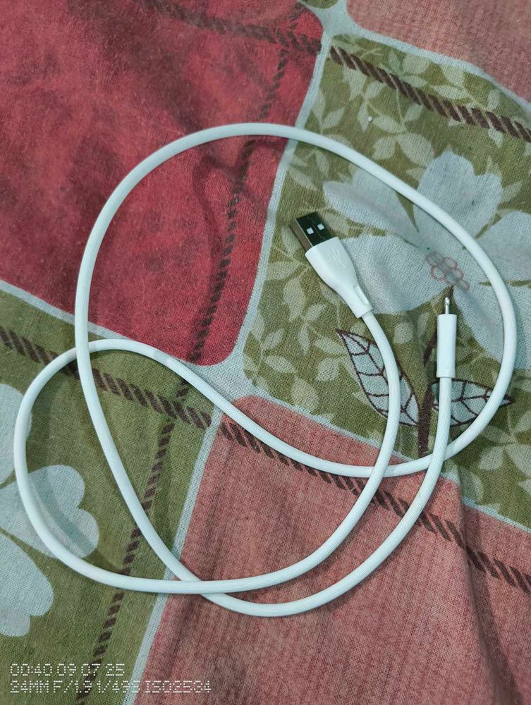 White Charger Cable For Apple , iphone