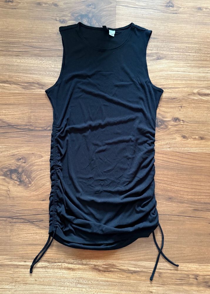 H&amp;M Short Gathered Bodycon Dress💌