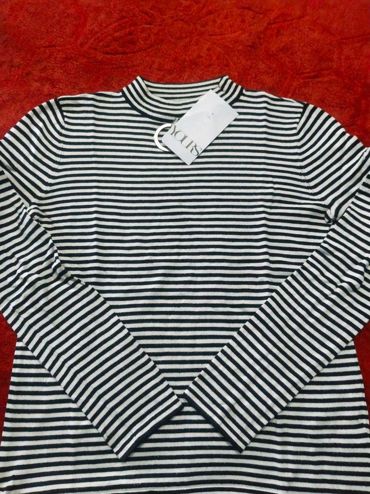 Striped Long Sleeve Top