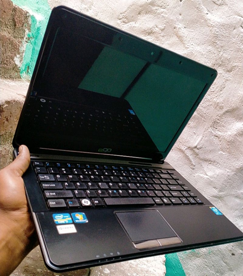 Wipro Laptop i7 6GB Ram 500 GB Hard Drive