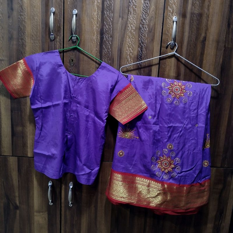 Traditional Silk lehenga😍 (Pattu pavadai)