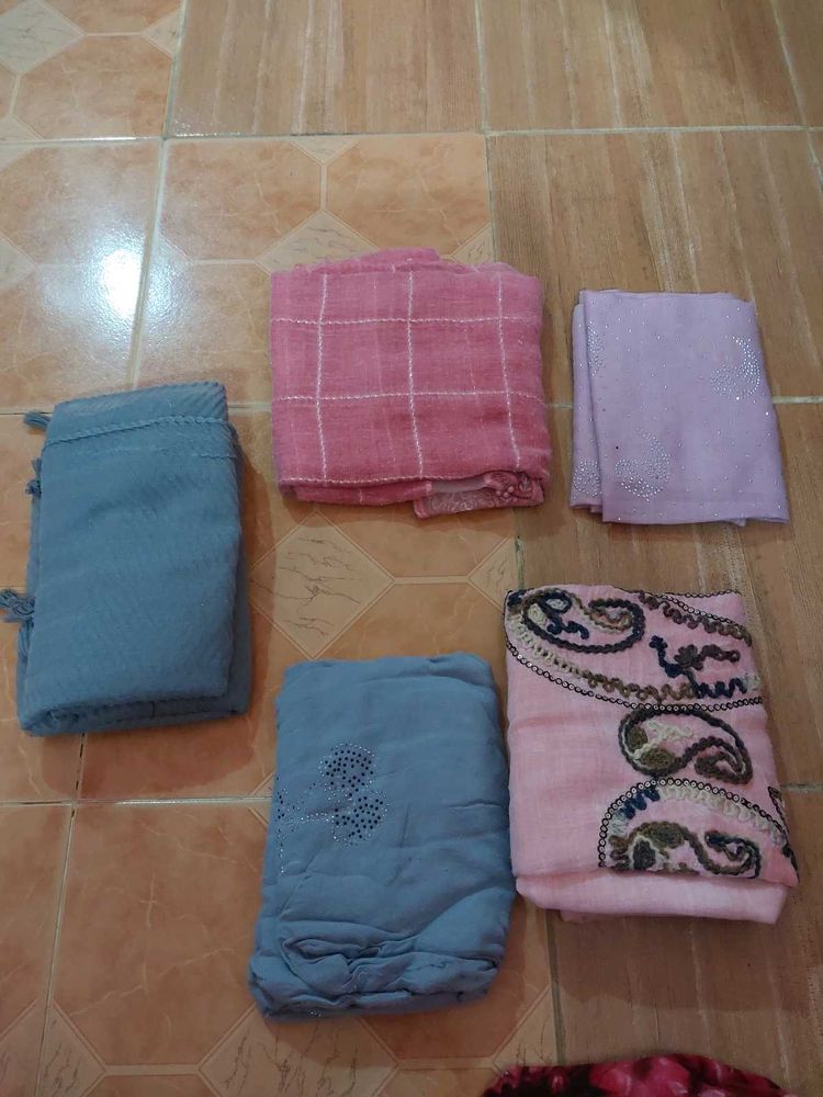 Assorted Scarves &amp; Stoles