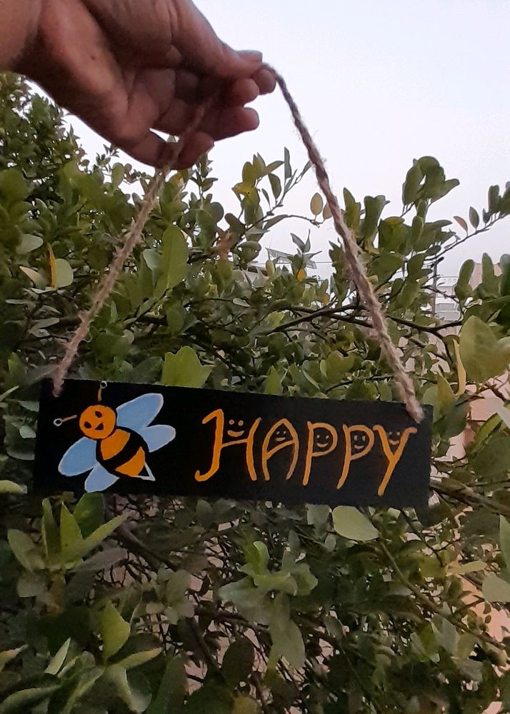 Be Happy - Wall Hanging