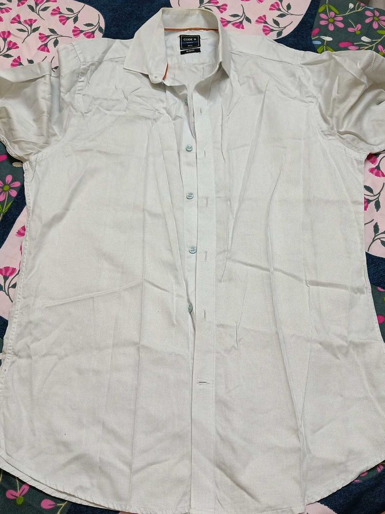 Men&#39;s White Shirt