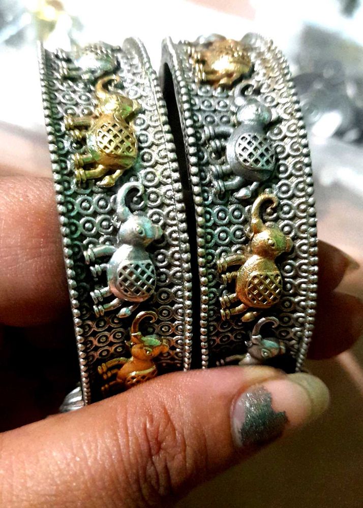 Pair Of Elephant Design Bangles brass made
