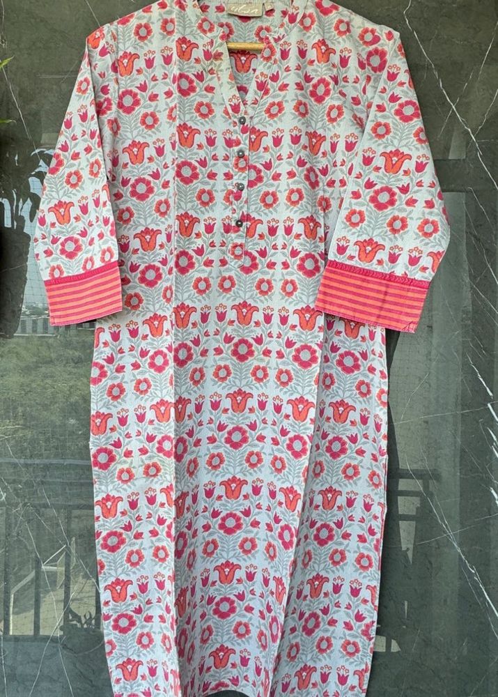 Floral Print Straight Kurta