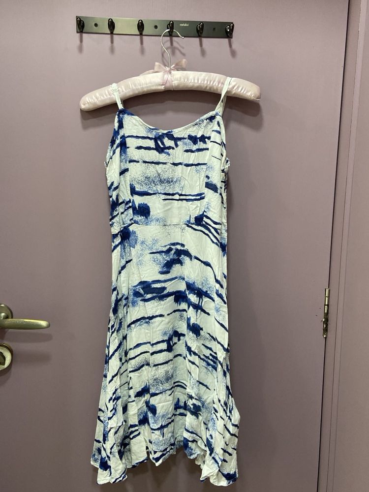 flowy sundress