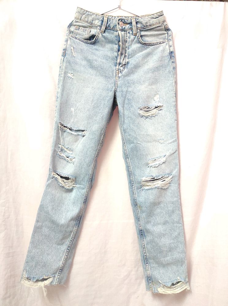*price Reduced*H&amp;M Slim Mom Fit Jeans