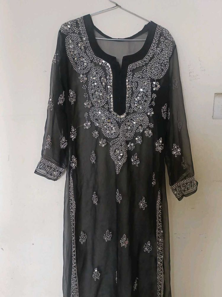 Black Embellished  Chikankari Kurti