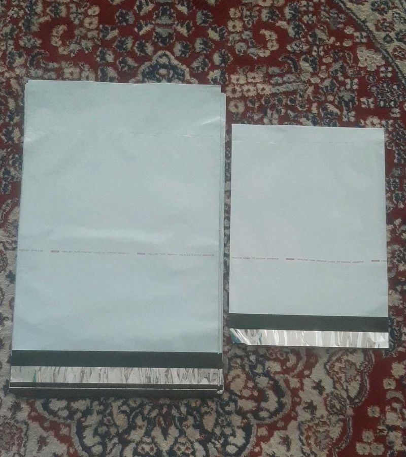 Courier Bag With Pocket
