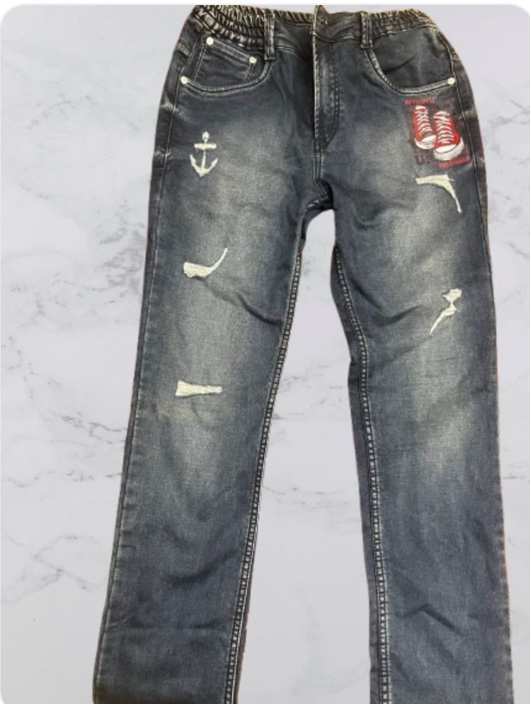 Distressed Denim Jeans