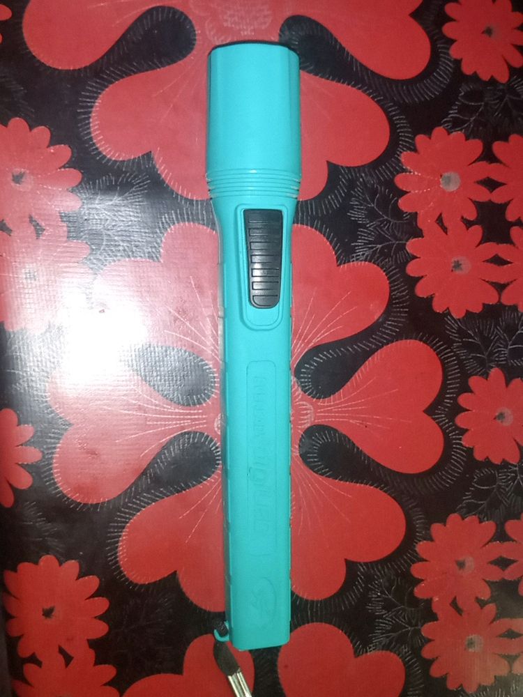 Torch Cell Vali....not Rechargeable