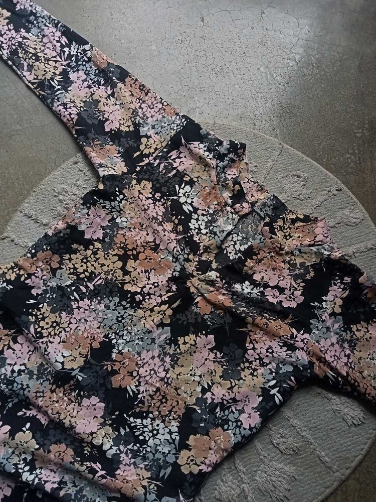Beautiful Black Printed Long Kurta For Office