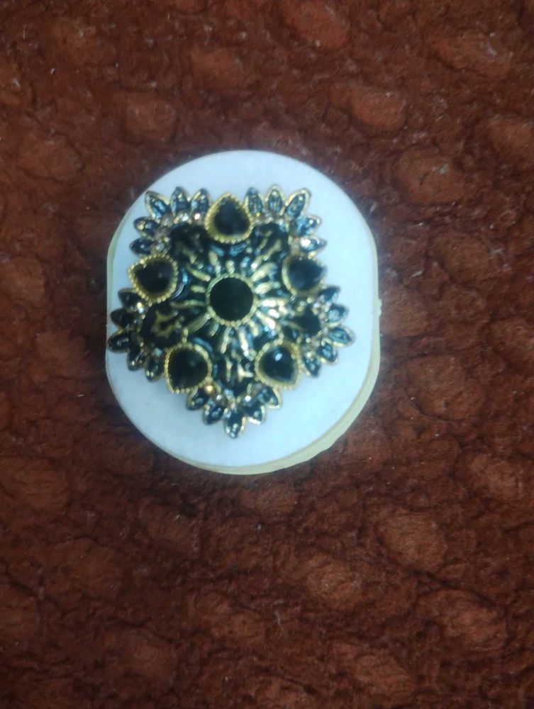 Stylish Black Ring