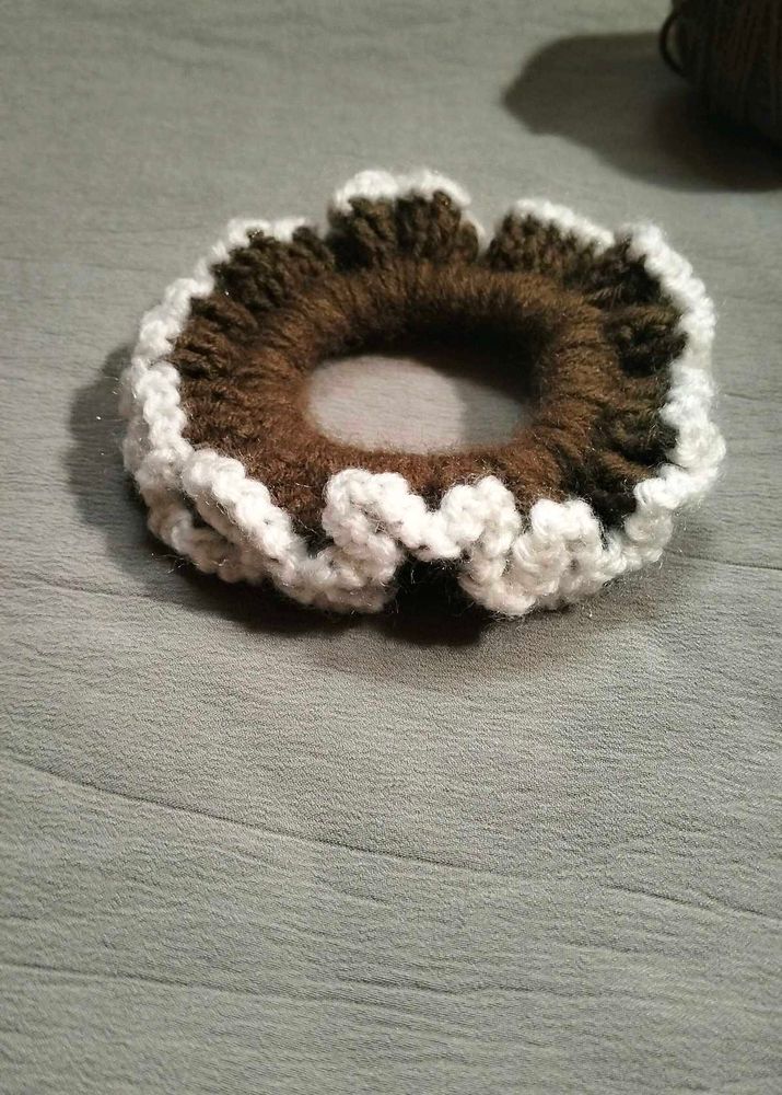 Crocheted Hair Scrunchie