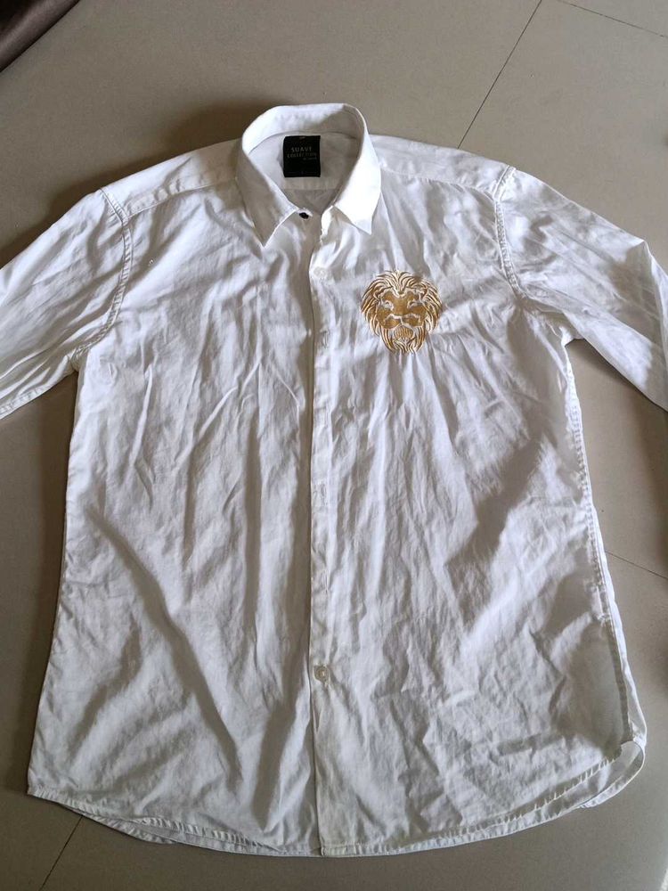 White Shirt Lion Embroidery