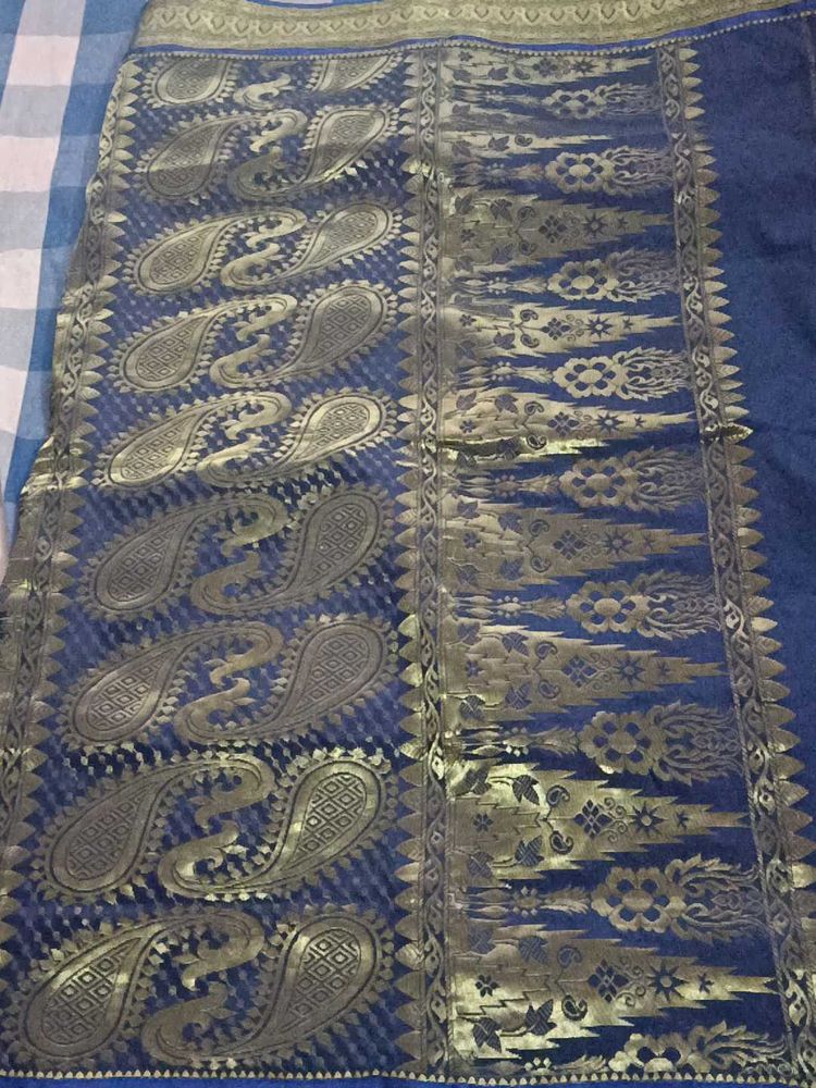 Blue &amp; Gold Paisley Sari