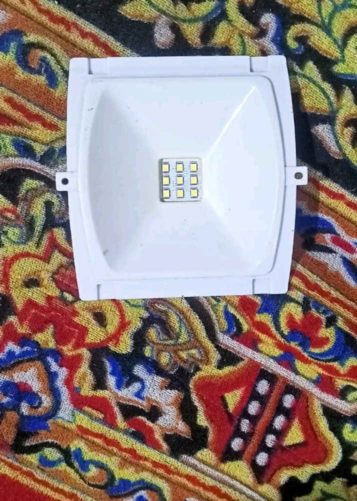 New 12 Volt Light