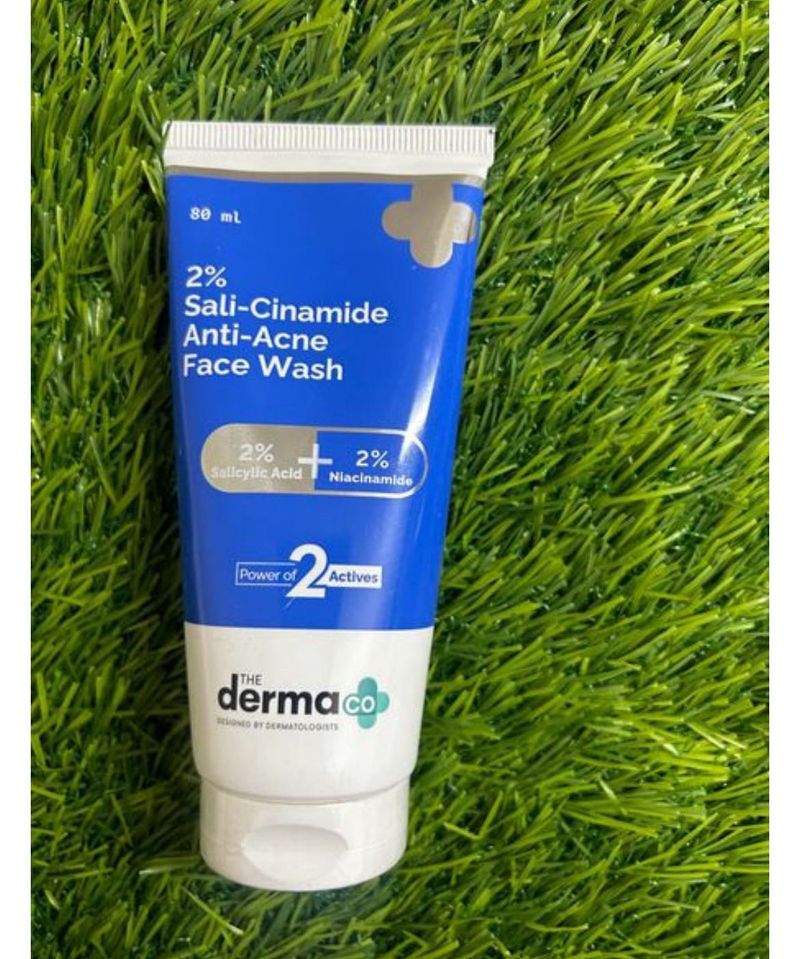 Salicinamide Facewash