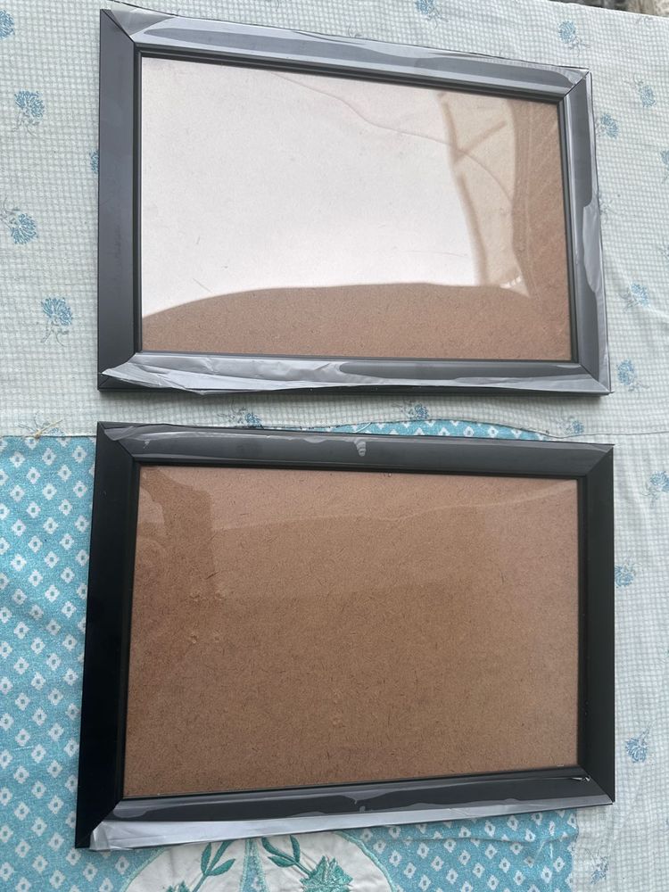 Black Picture Frames (Set of 2) (fix Price)