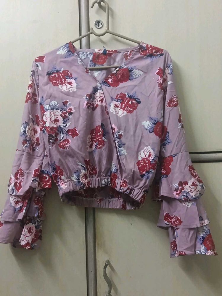 Floral Print Ruffle Sleeve Top