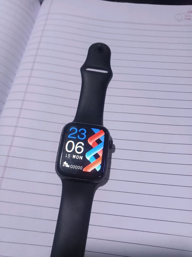 I8 Pro Max Smart Watch