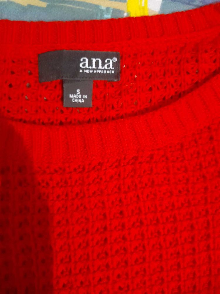 Red knitted warm top