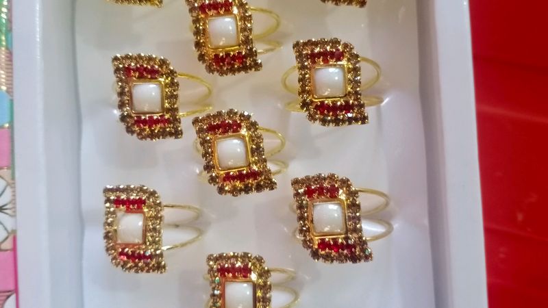 Adjustable Ring