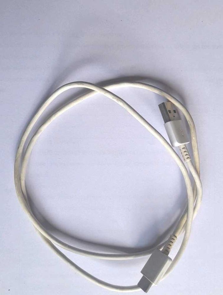Type-C Cable with Data Transmission Support