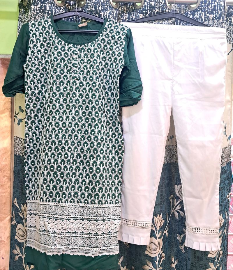 Chikankari kurta Set With Pocket