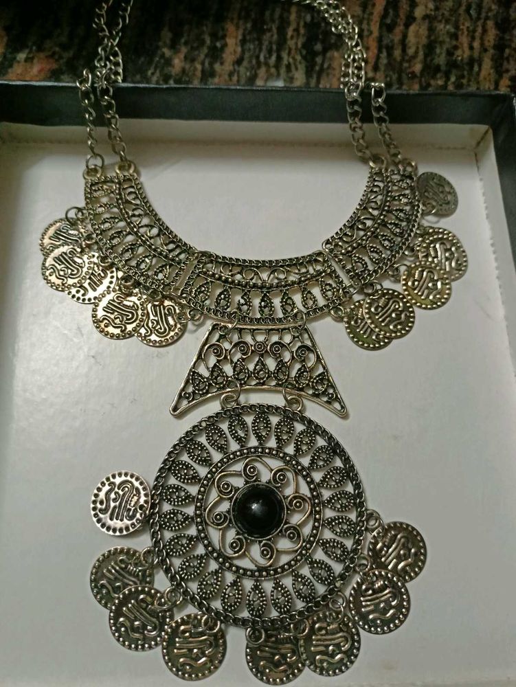 Oxidised Neckpiece.