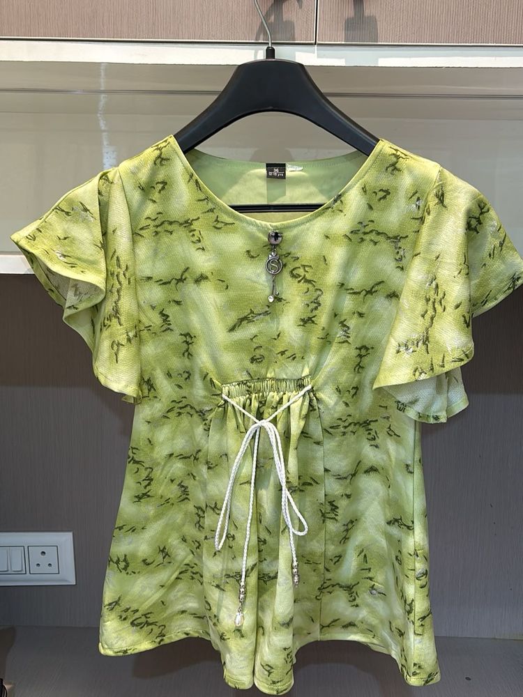 Green Ruffle Sleeve Top