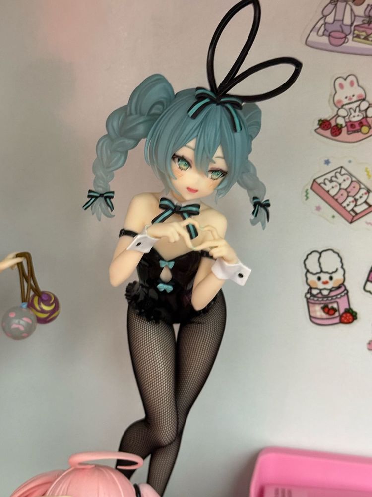 Hatsune Miku Figure