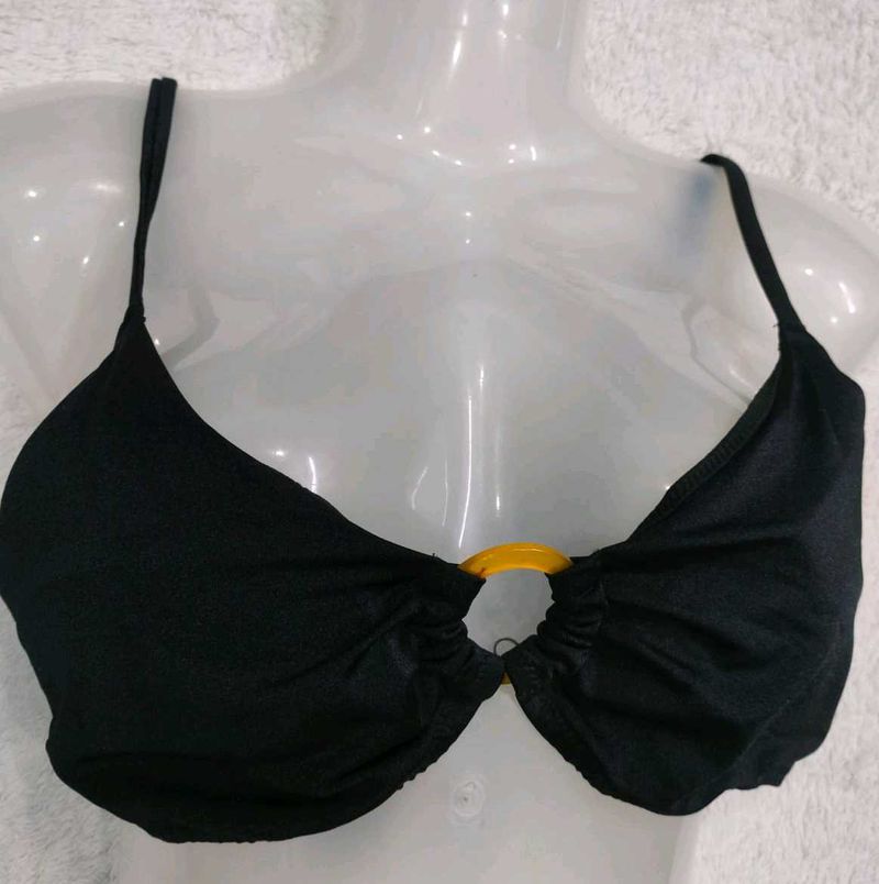 Black Ring Detail💚 Bikini Top