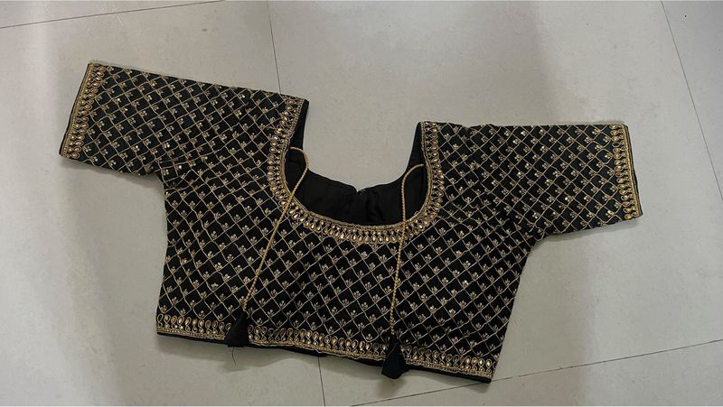 Black Embroidery Blouse