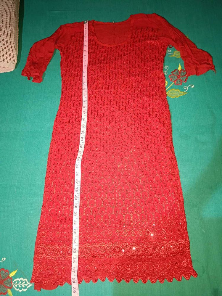 Women Chikankari Kurti