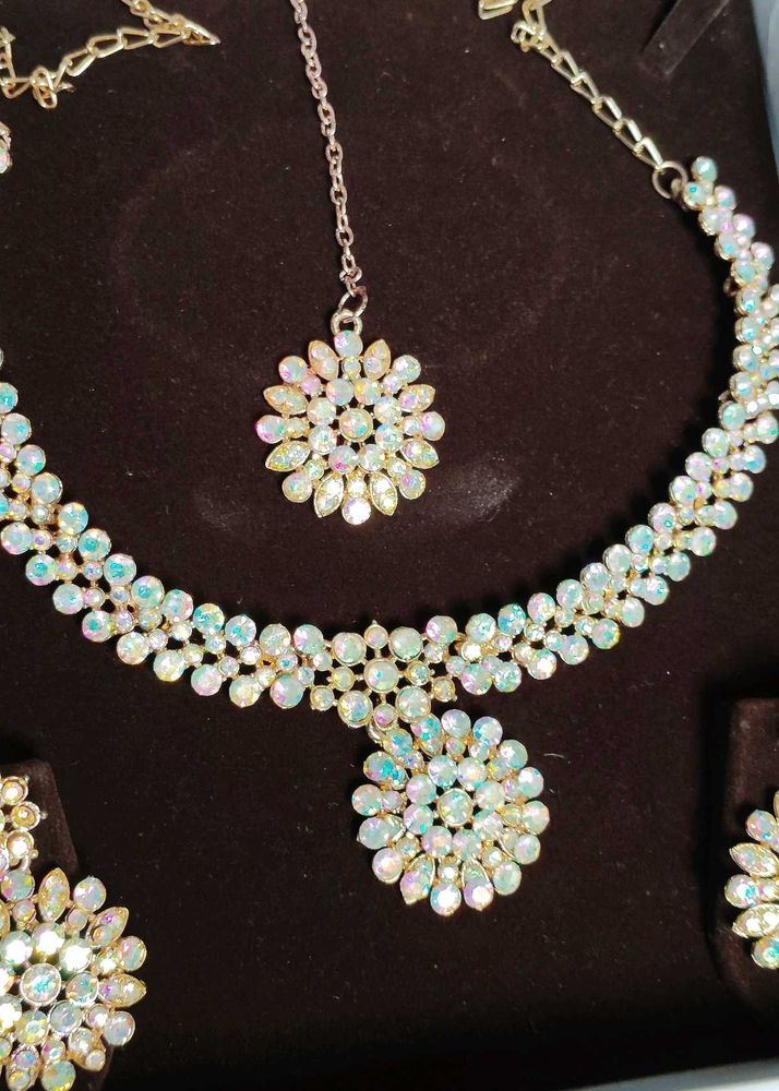 Necklace Set