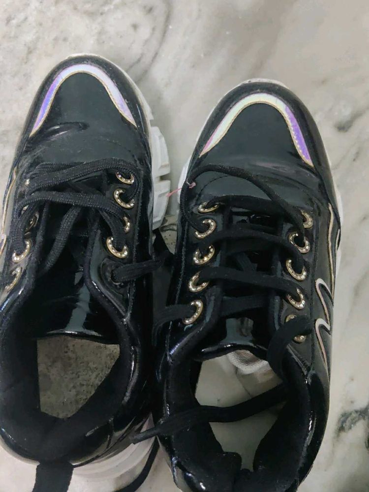 Stylish Black Sneakers