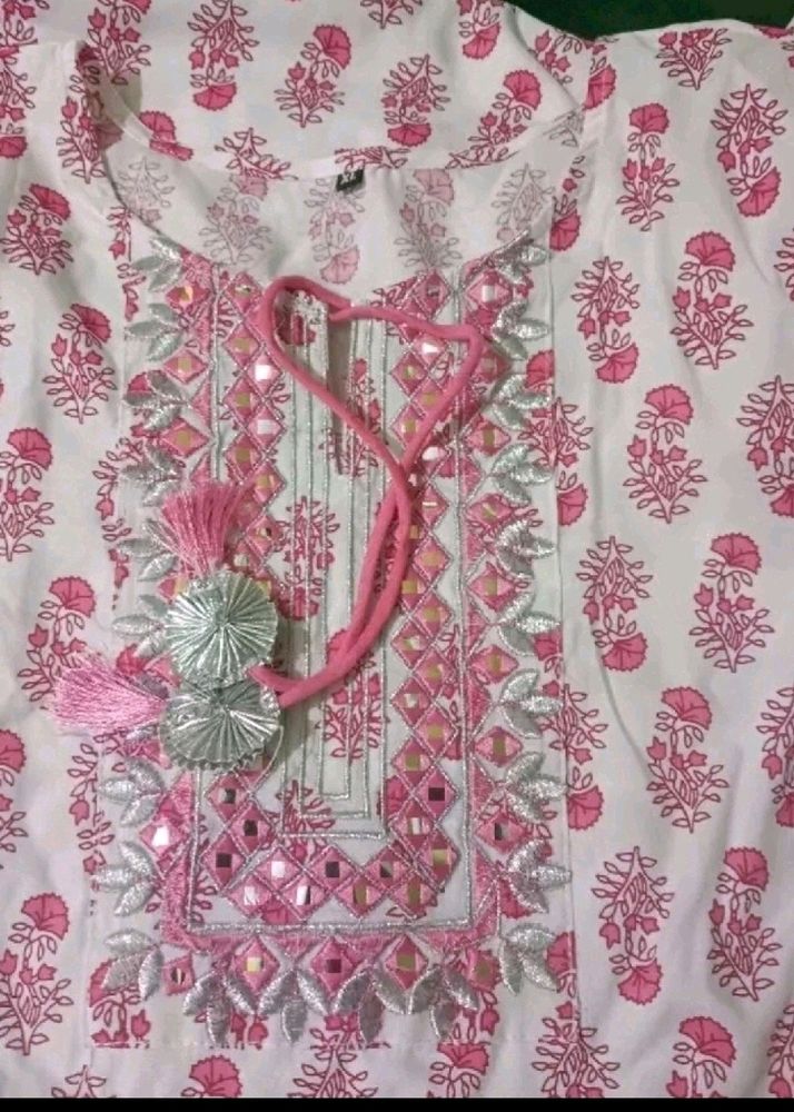 Pink 3 Quater Sleeves Kurti For Women