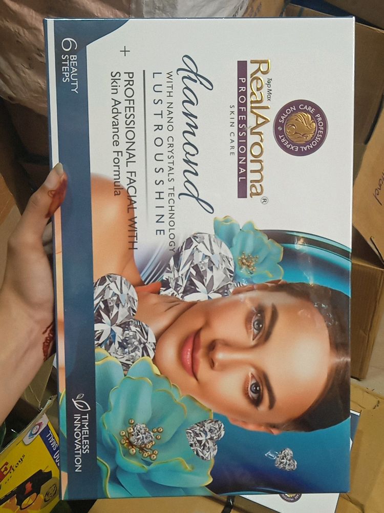 Real Aroma Diamond Facial Kit 600 Gram