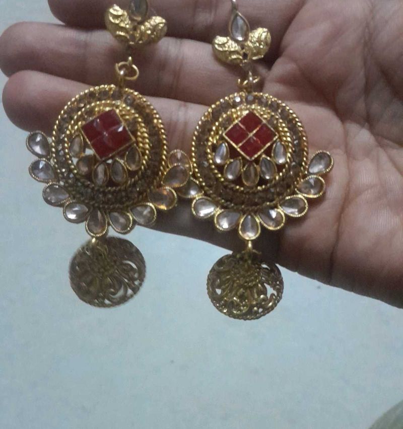 Elegant Gold Earrings